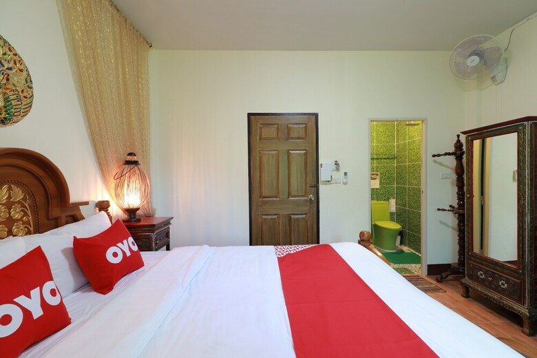 Hotel Oyo 473 Faikham Hostel