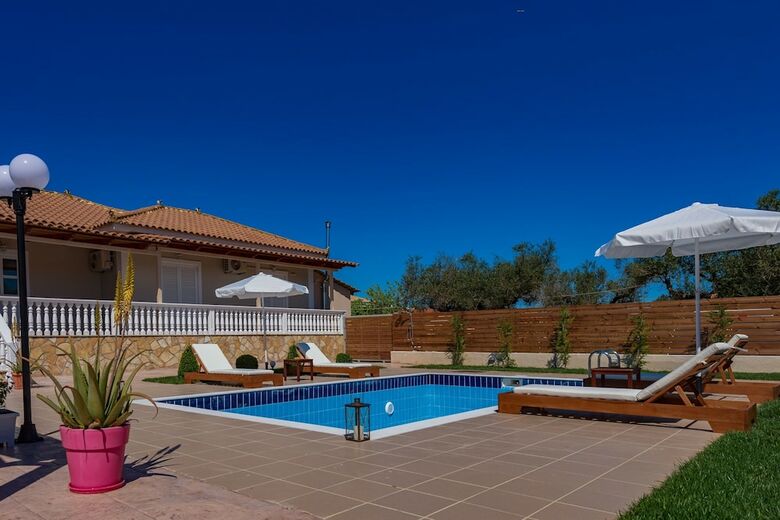Villa Eleon