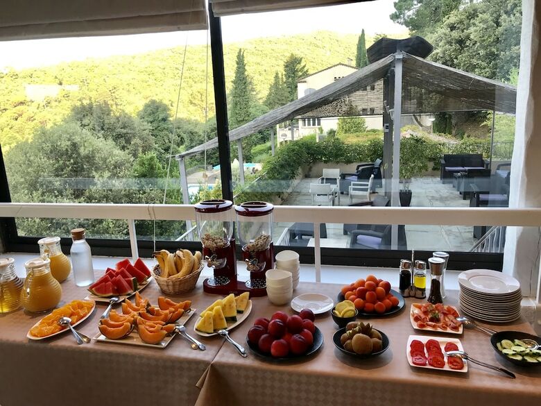 Hotel Les 3 Barbus