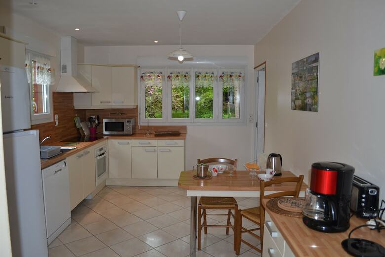 G�te De P�che En Mayenne 8 Pers