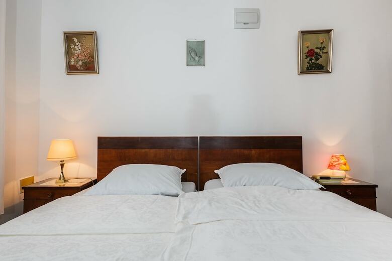 Apartments Bagic