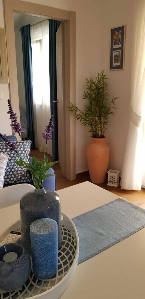 Apartamentos Salsa Brac