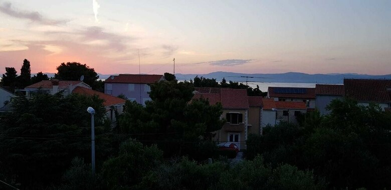 Apartamentos Salsa Brac