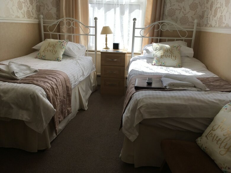 Bed & Breakfast Kingsbridge Guest House