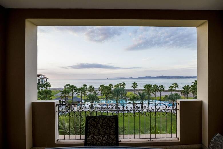 Paraiso Del Mar Resort C402 2 Bed By Casago