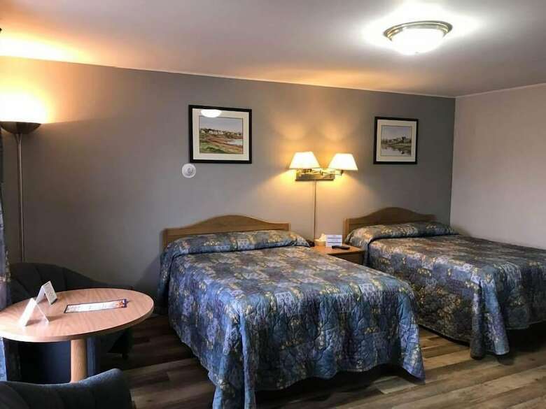 Posada Coastal Inn Kingfisher