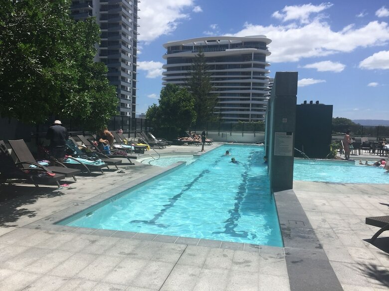 Large Apartment At Oracle Resort