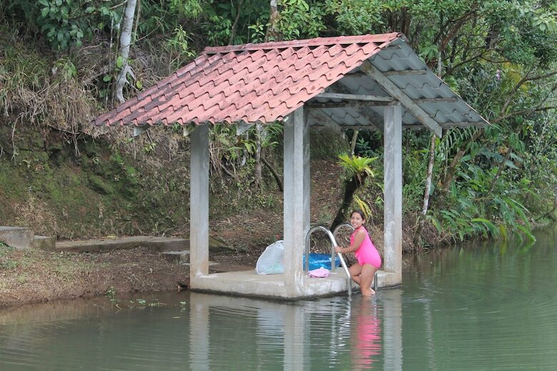 Crparaiso Main House