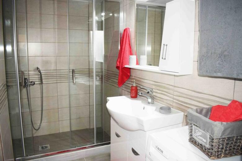 Apartamentos Angela House