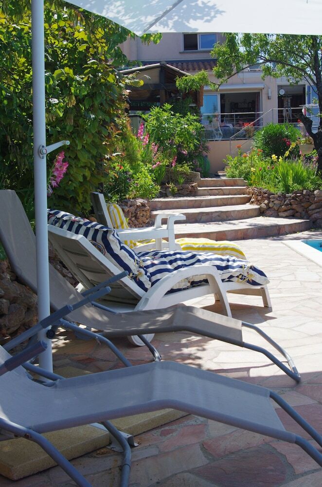 Hotel L'escarp�e Belle