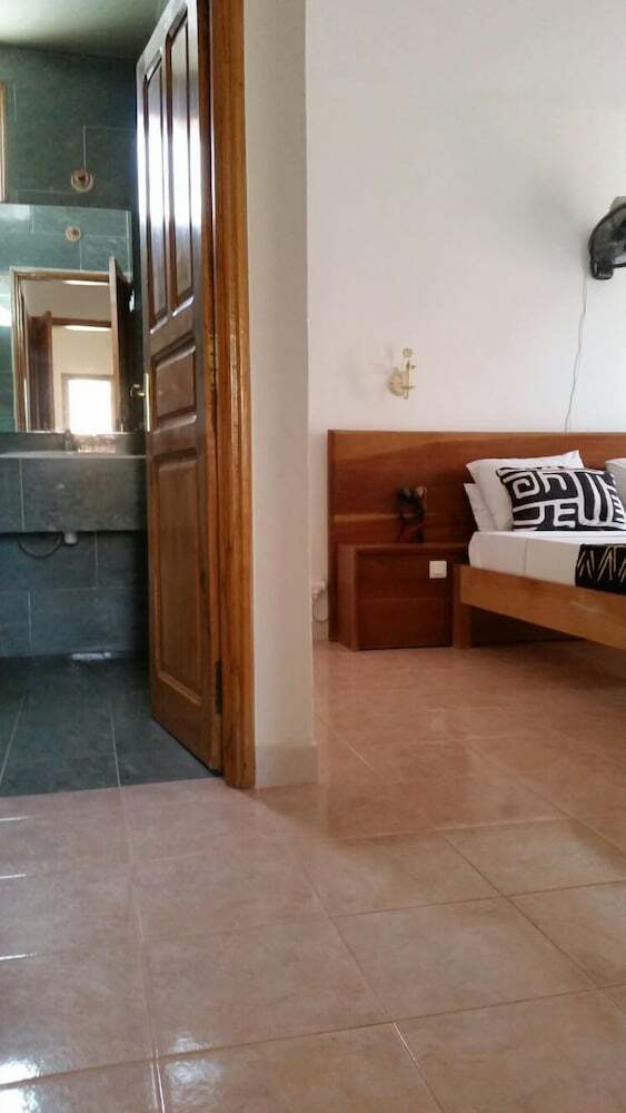 Apartamentos La Bougain Villa