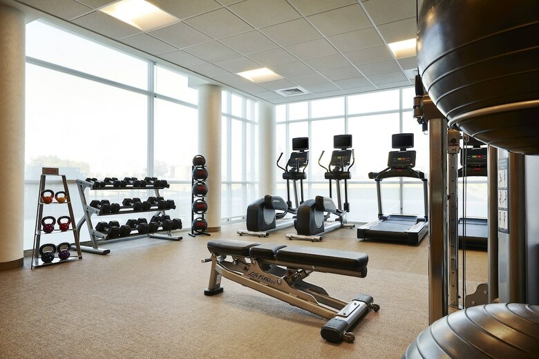 Hotel Springhill Suites By Marriott Springfield North