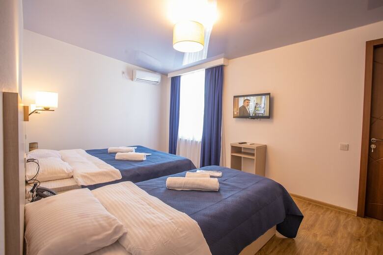 Hotel Green Town
