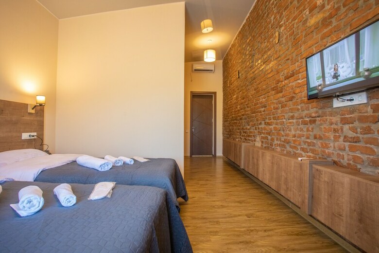 Hotel Green Town