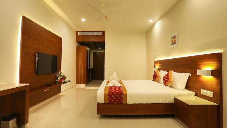 Hotel Kabani Palace