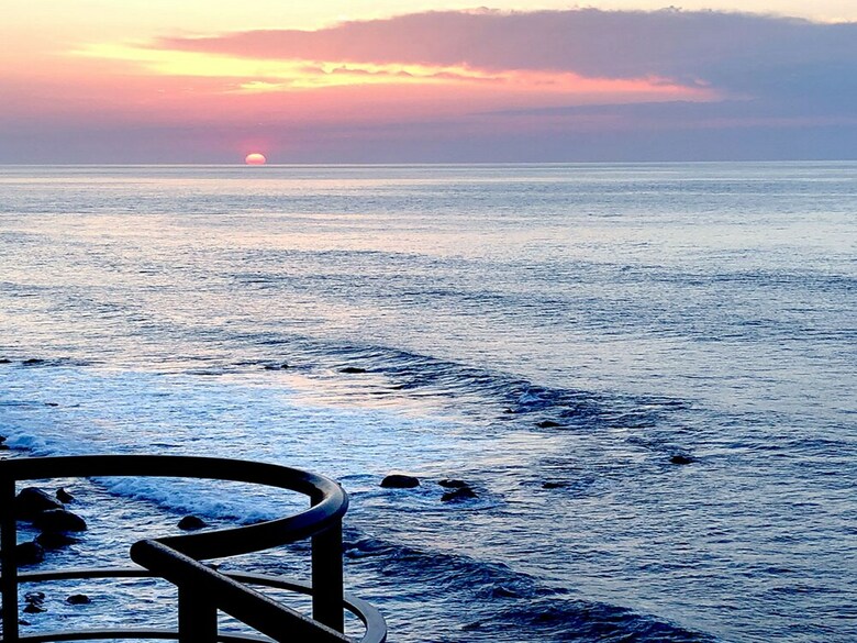 Oceanfront Minamiatagawa Shiosaikan