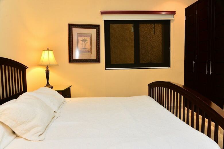 El Faro Condos By Your Best Getaway