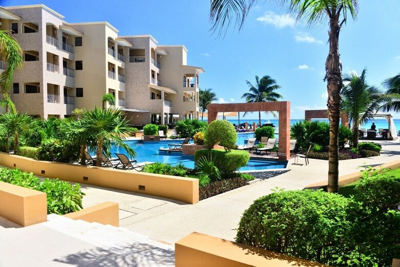 El Faro Condos By Your Best Getaway