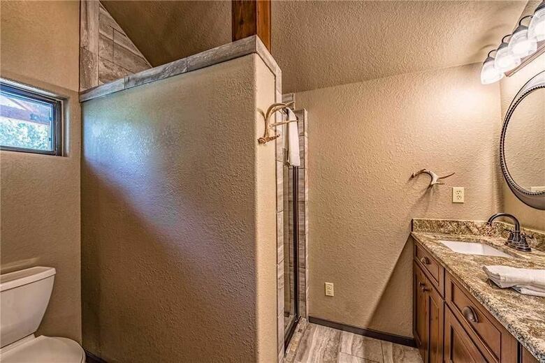 Altitude Adjustment - Three Bedroom Cabin
