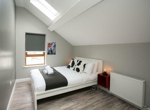 University Road Apartments