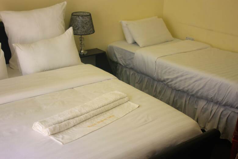 Hotel Royal Shalom Lodge
