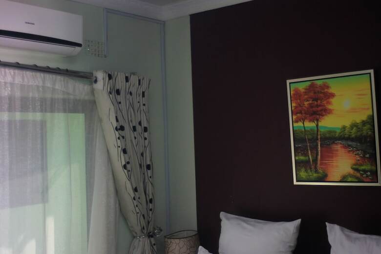 Hotel Royal Shalom Lodge