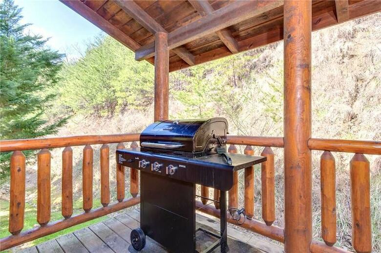Candle Light Cabin - Two Bedroom Cabin