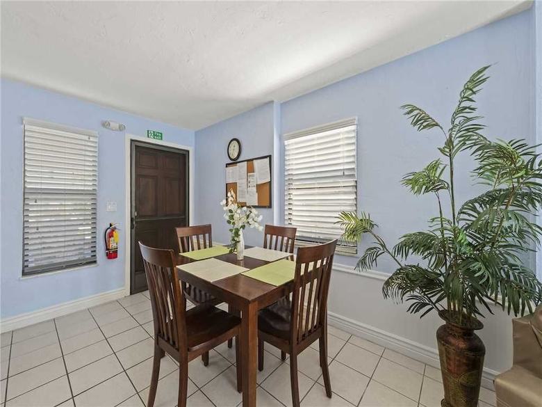 Hostal Captain Moore House 1 - Two Bedroom Home