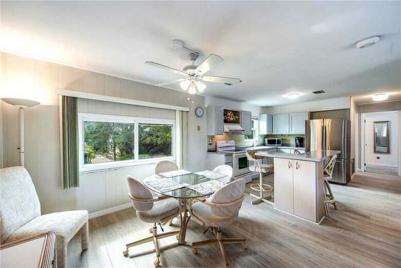 Dolphin Lane 4855 - Two Bedroom Home With Private Pool