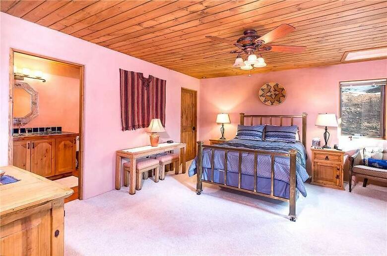 Hostal Casa de Paz - Four Bedroom Home