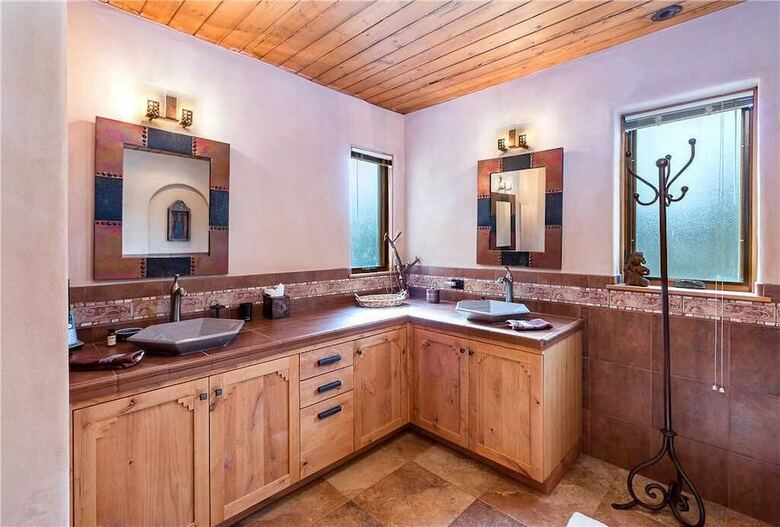 Hostal Casa de Paz - Four Bedroom Home