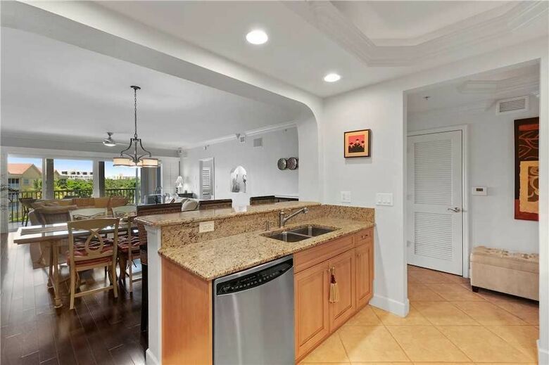 Bella Lago 141 - Three Bedroom Penthouse