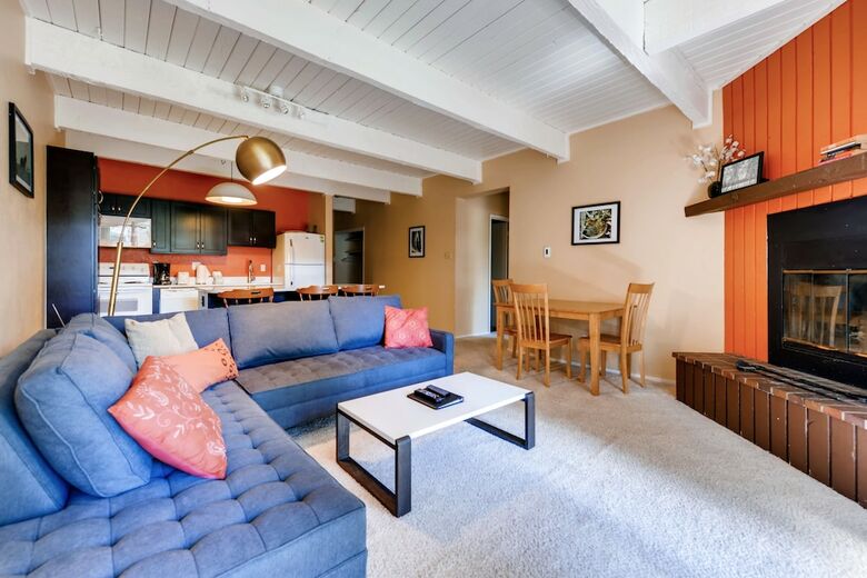 Sundowner Condos By Crmr