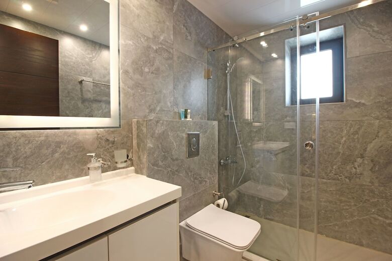 Aparthotel Palm Ville Suites