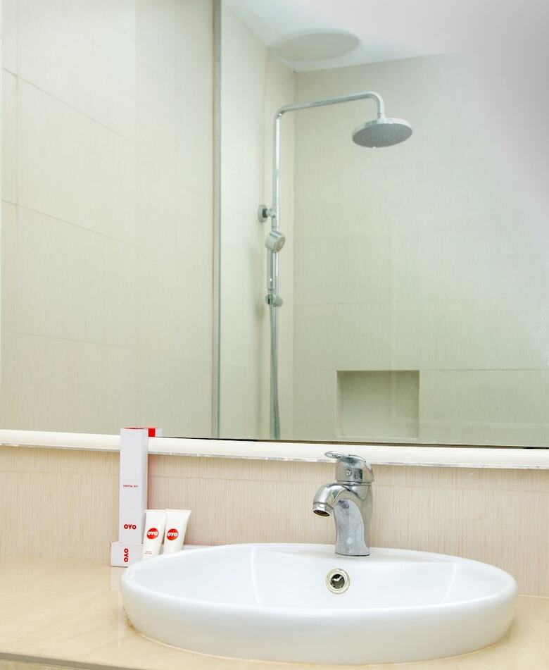 Oyo 865 Halim Hotel