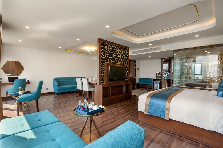 Cn Palace Boutique Hotel & Spa