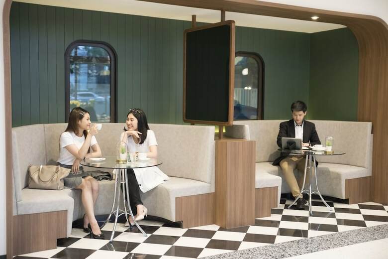 Justice Hotel