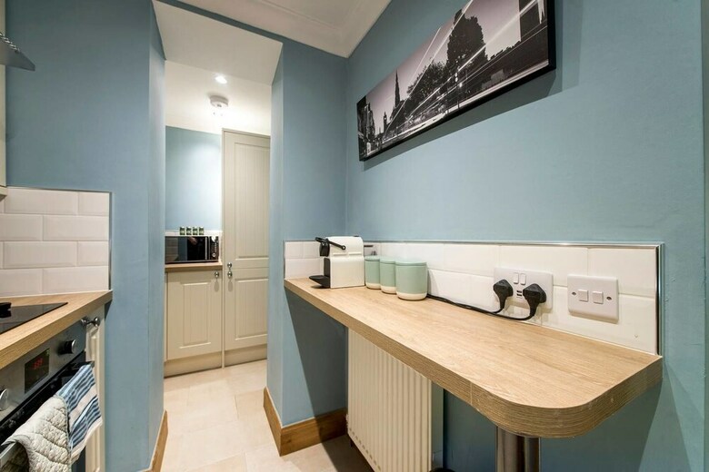 Cool Stockbridge Apartment - Edinburgh New Town