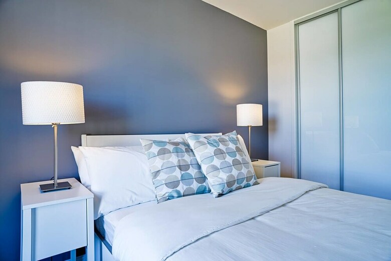 Apartamentos Spacious City Centre 3bed: Free Parking/elevator