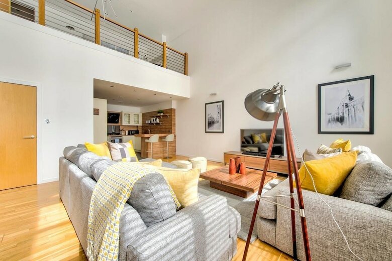 Apartamentos Stunning 2 Bed Apt In Merchant City With Parking