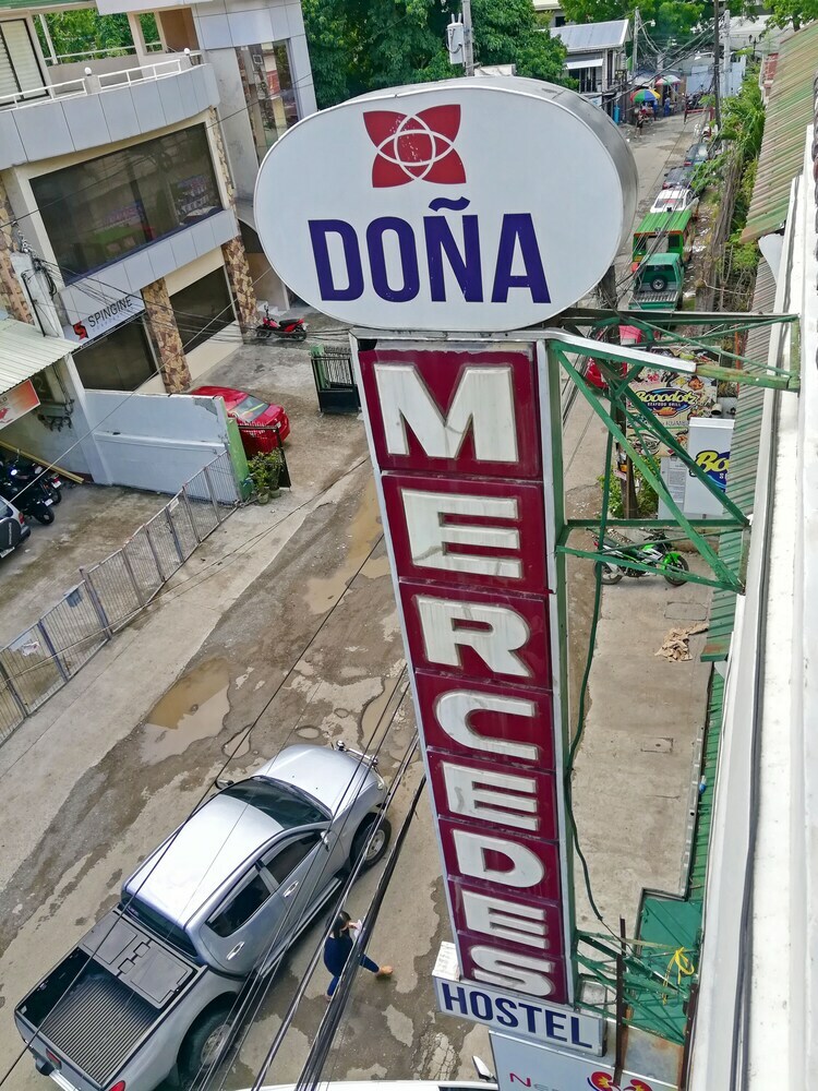 Hostal Do�a Mercedes Hostel