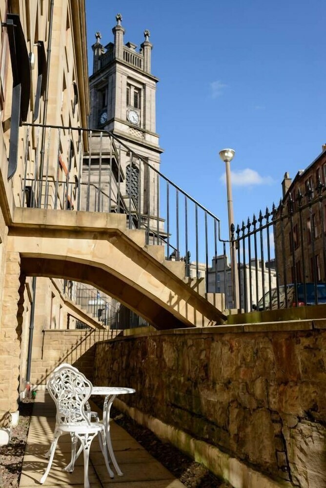 Apartamentos Gorgeous Stockbridge Apt With Underground Parking