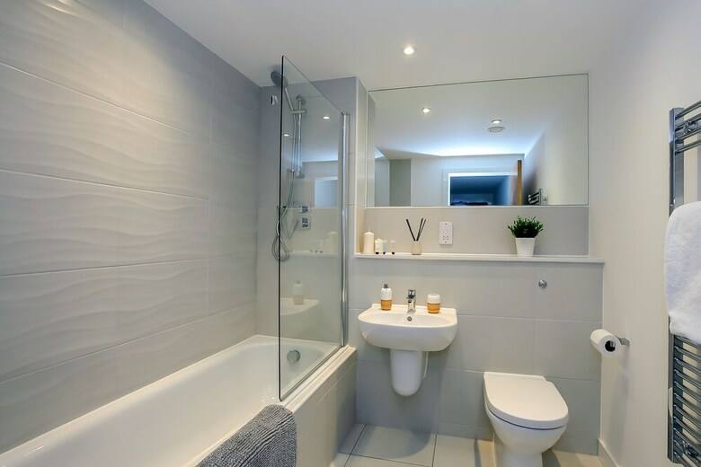 Hilltop Serviced Apartments