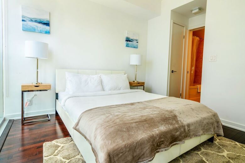 Metropolis Suites - York Street