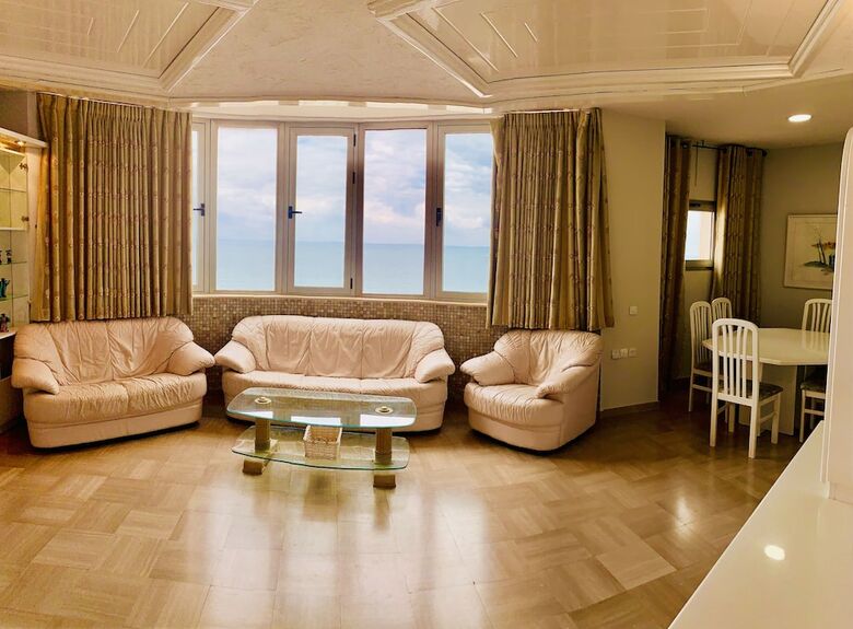 Apartamento Royal On The Sea