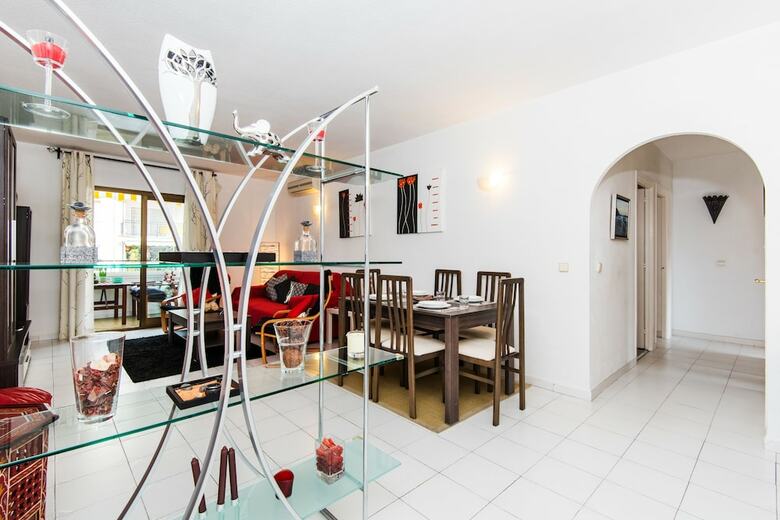 Rentandhomes Los Boliches Apartment