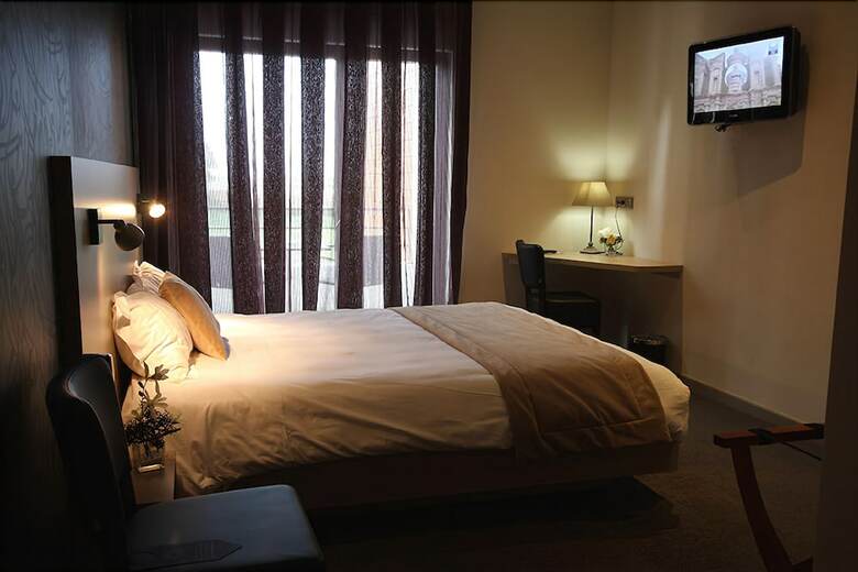 Hotel H�tel Les Aliz�s