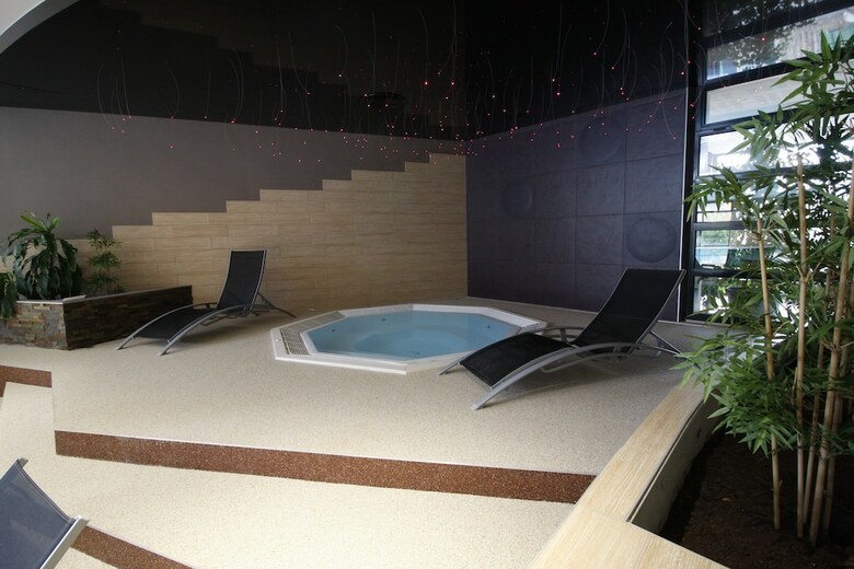 Hotel H�tel Les Aliz�s