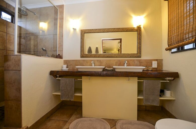 Hotel White House Lodge