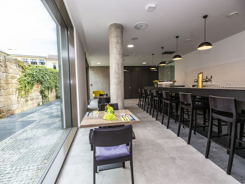 Ea Hotel Tammel